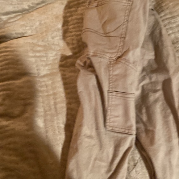 hollister carpenter jeans! beige color - Picture 2 of 4